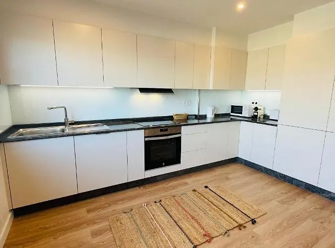 Faro De - Pisos Turisticos Laxe